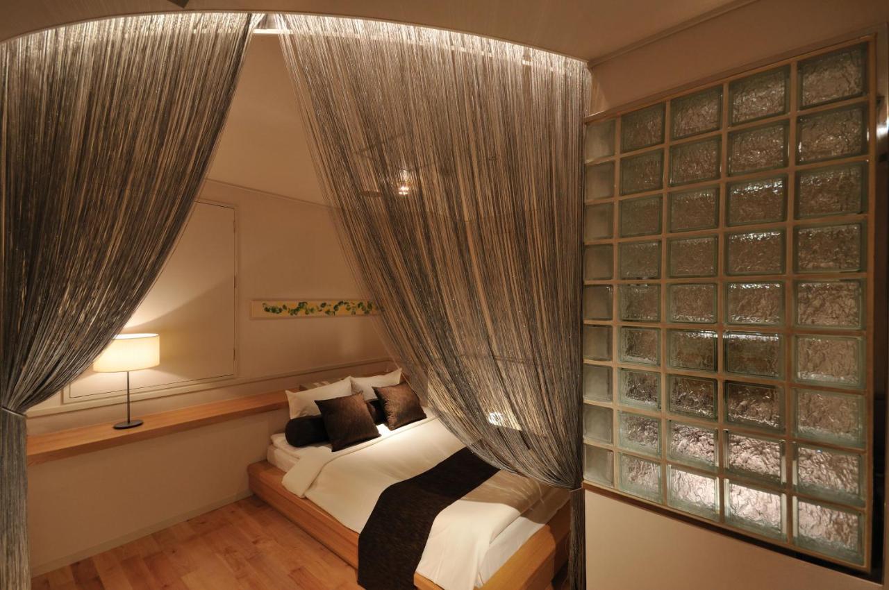Aroma Garu (Adults Only) Hotell Tokyo prefektur Exteriör bild